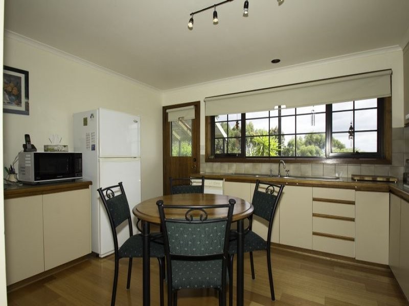 95 One Chain Road, Arawata VIC 3951