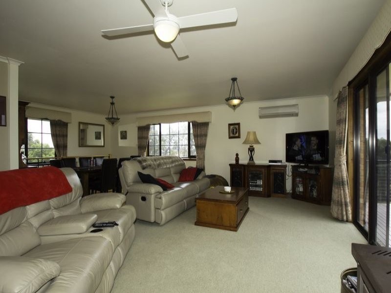 95 One Chain Road, Arawata VIC 3951