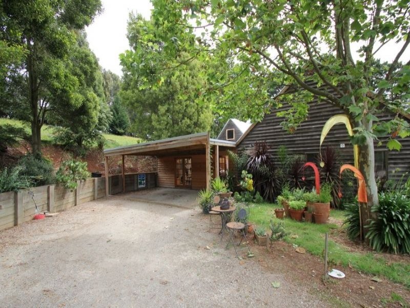 705 Canavans Road, Leongatha North VIC 3953