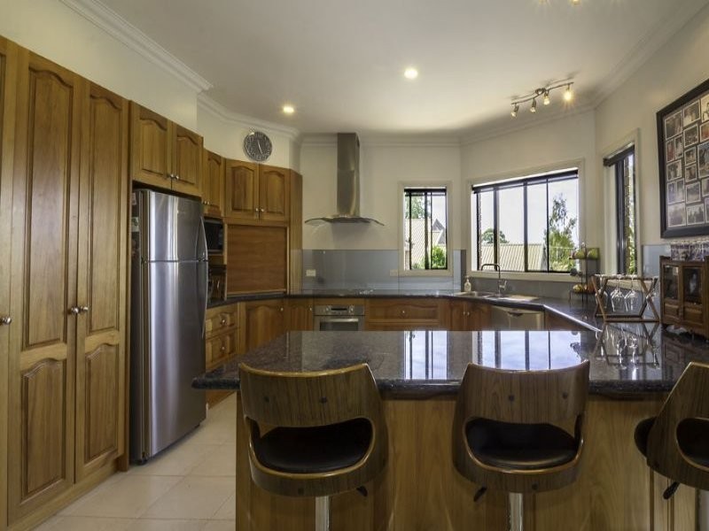 22 Valleyview Crescent, Leongatha VIC 3953