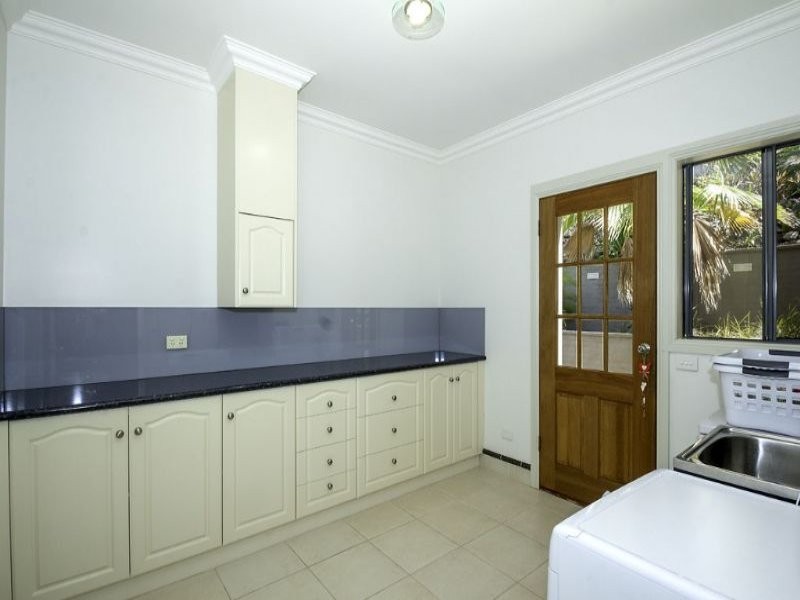 22 Valleyview Crescent, Leongatha VIC 3953
