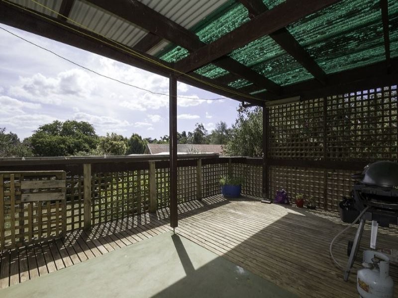 27 Ritchie Street, Leongatha VIC 3953