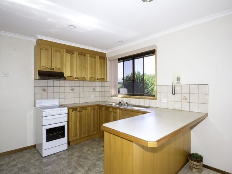 10/2 Conway Street, Leongatha VIC 3953