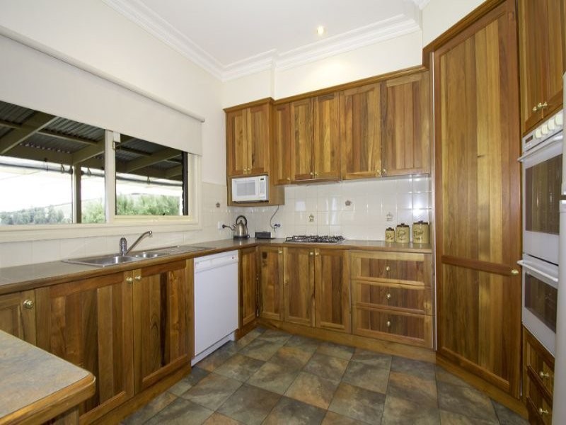 995 Canavans Road, Mount Eccles VIC 3953