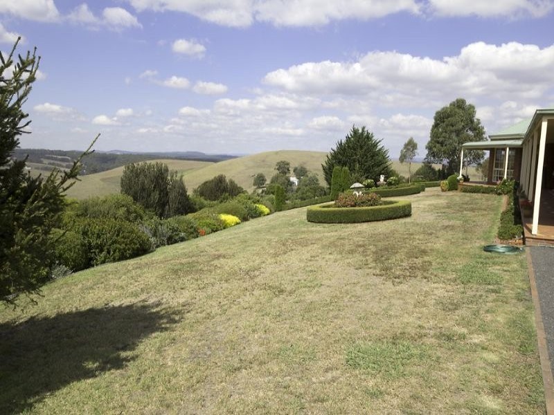 995 Canavans Road, Mount Eccles VIC 3953