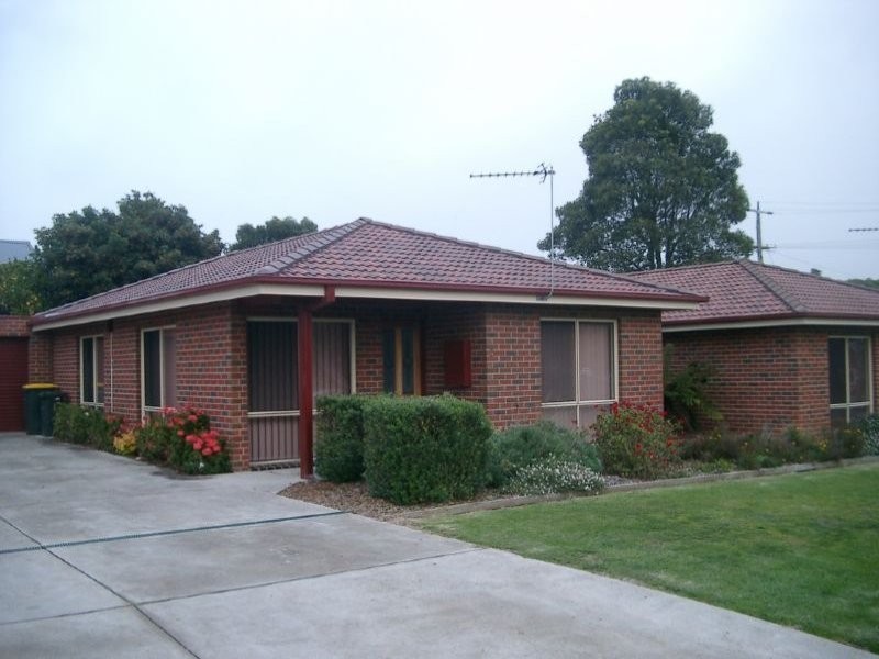 39 Peart Street, Leongatha VIC 3953