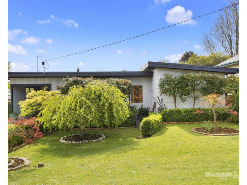 30 Bellingham Street, Leongatha VIC 3953