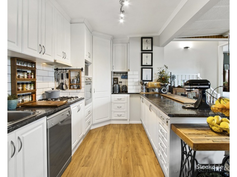 30 Bellingham Street, Leongatha VIC 3953