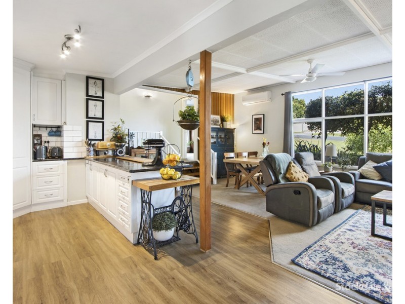 30 Bellingham Street, Leongatha VIC 3953