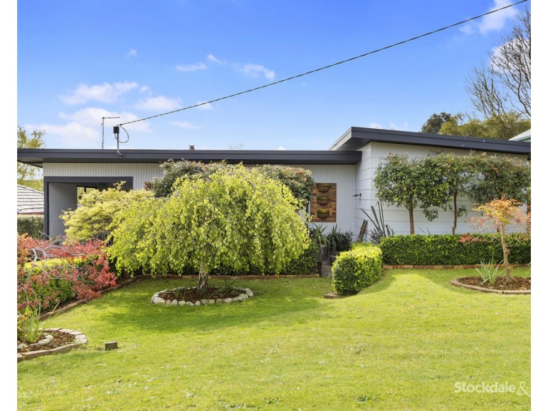 30 Bellingham Street, Leongatha VIC 3953