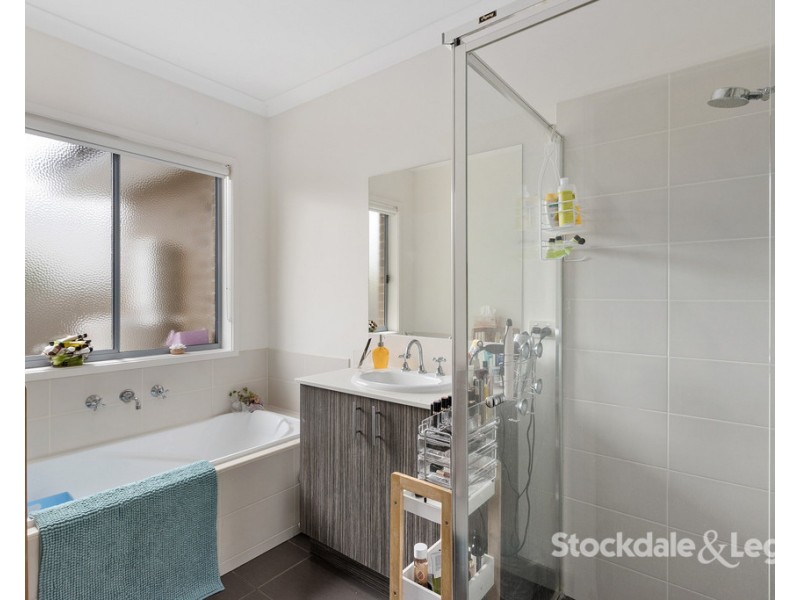 5 Floraston Drive, Leongatha VIC 3953