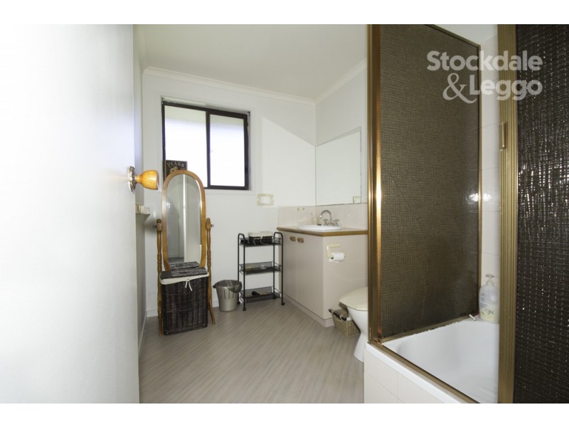 20 Griffin Road, Leongatha VIC 3953