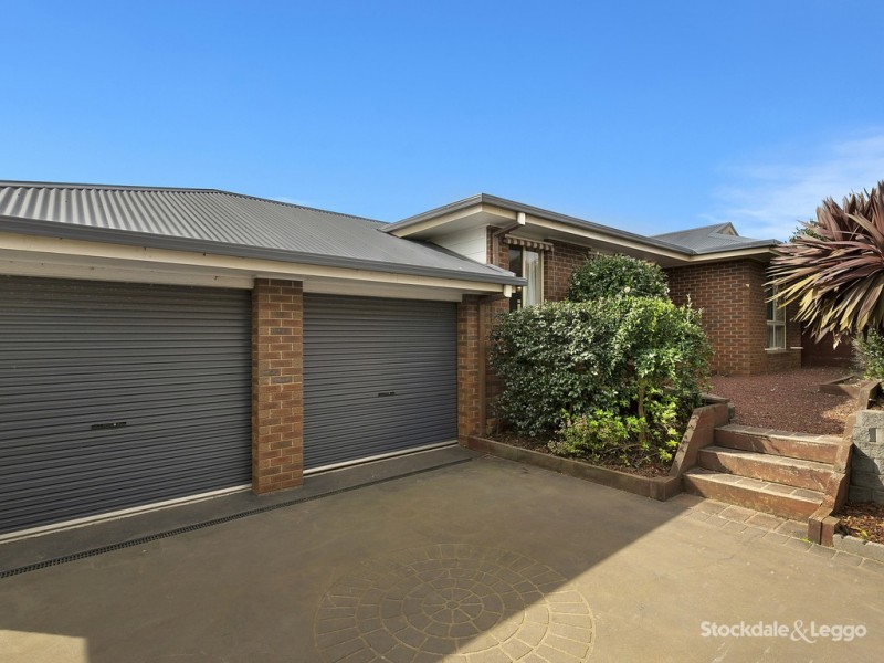 33 Chamberlain Drive, Leongatha VIC 3953