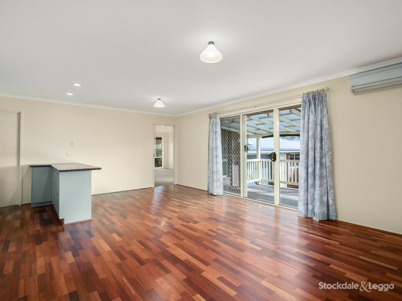 33 Chamberlain Drive, Leongatha VIC 3953