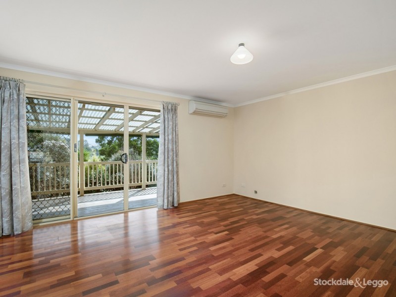 33 Chamberlain Drive, Leongatha VIC 3953