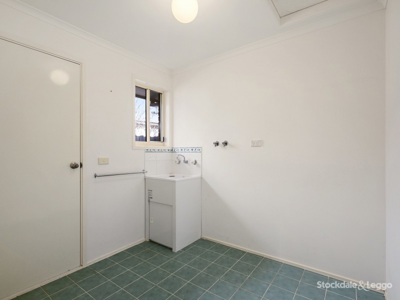 33 Chamberlain Drive, Leongatha VIC 3953