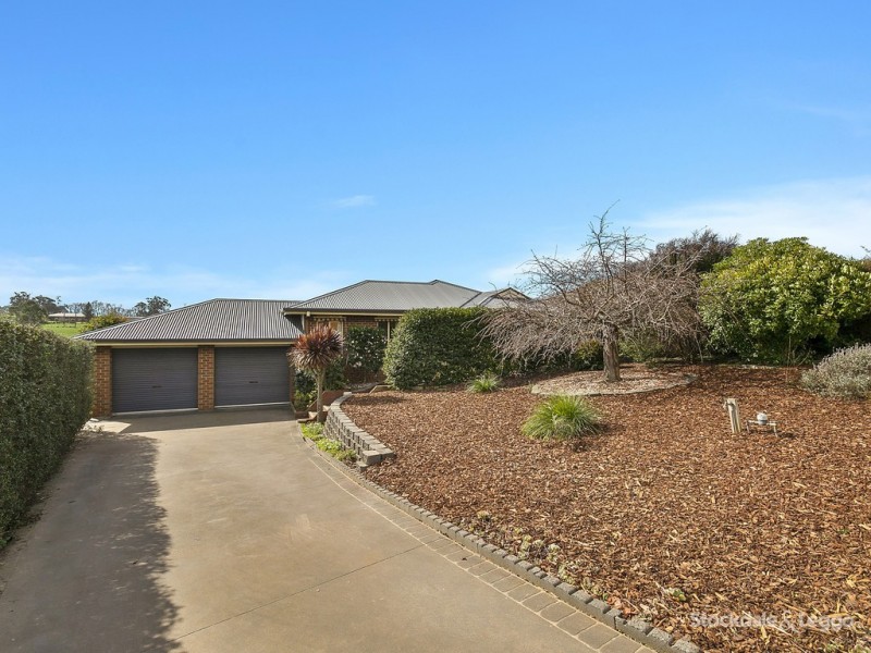 33 Chamberlain Drive, Leongatha VIC 3953