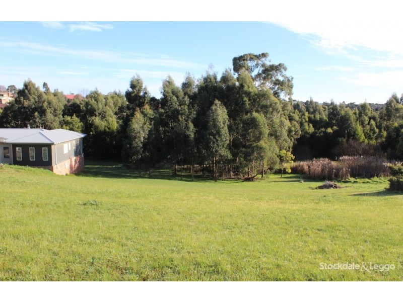 66 Chamberlain Drive, Leongatha VIC 3953