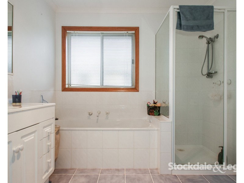 17 Norview Drive, Leongatha VIC 3953