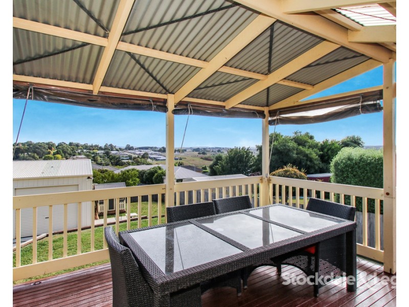 17 Norview Drive, Leongatha VIC 3953