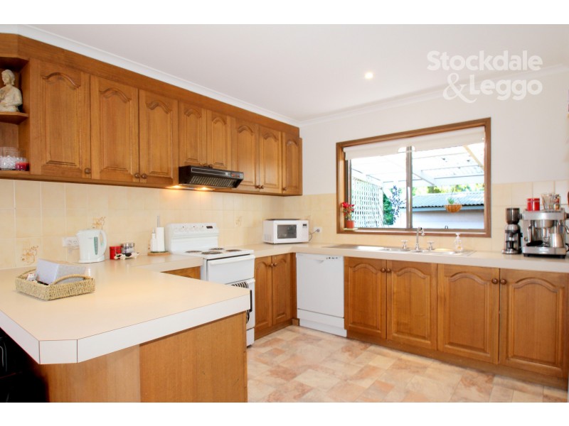 2 James Court, Leongatha VIC 3953