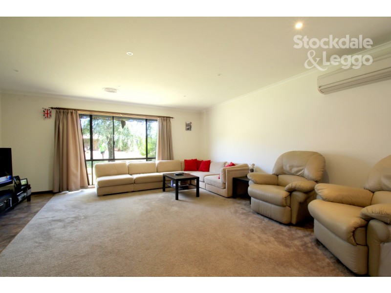 2 James Court, Leongatha VIC 3953