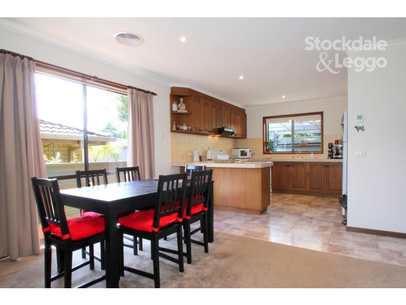 2 James Court, Leongatha VIC 3953