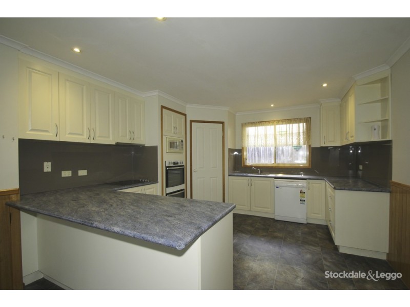 7 James Court, Leongatha VIC 3953