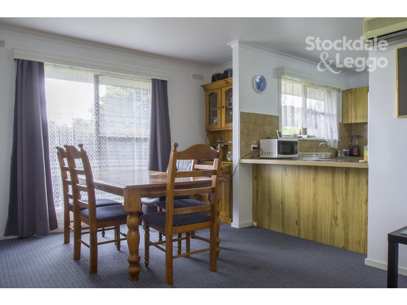 2 / 4 Clarence Street, Loch VIC 3945