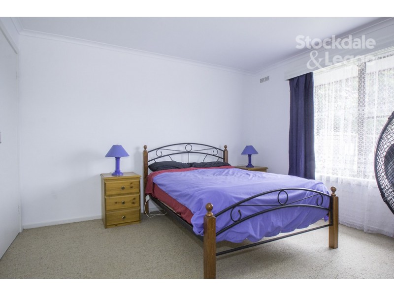 2 / 4 Clarence Street, Loch VIC 3945