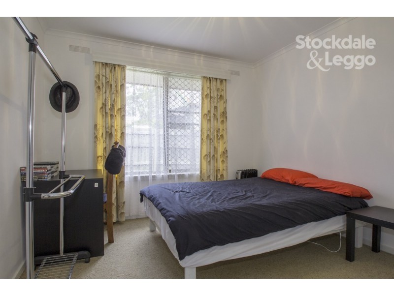 2 / 4 Clarence Street, Loch VIC 3945