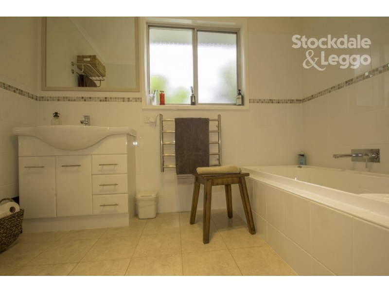 33 Bent Street, Leongatha VIC 3953