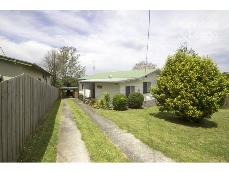 33 Bent Street, Leongatha VIC 3953