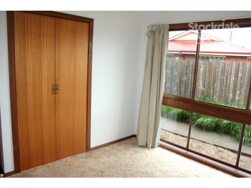 1 / 18 Ogilvy, Leongatha VIC 3953