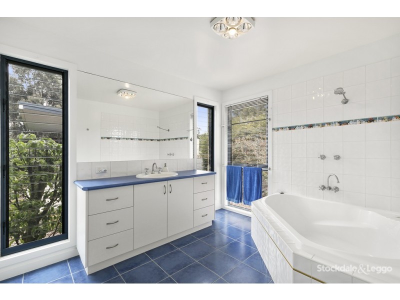 5A Louise Simon Court, Leongatha VIC 3953