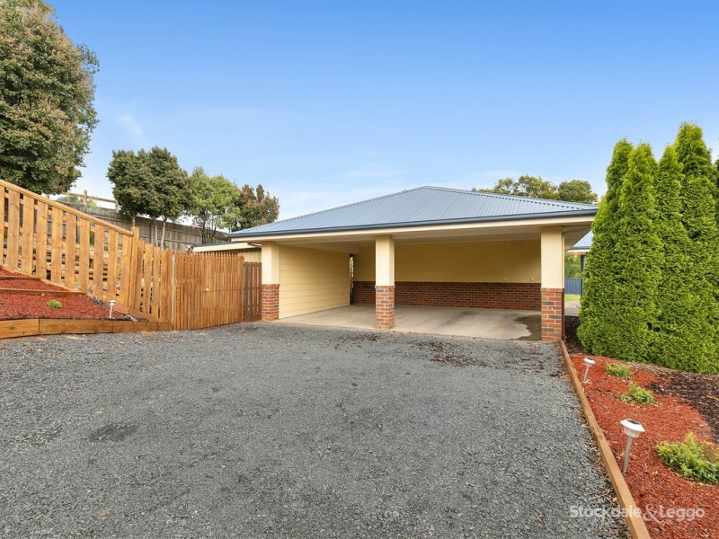 34 Chamberlain Drive, Leongatha VIC 3953