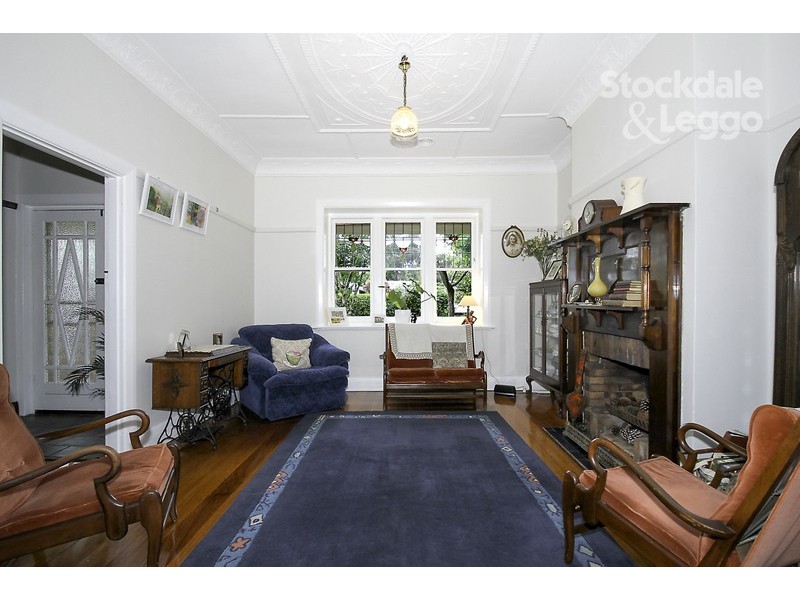 11 Long Street, Leongatha VIC 3953