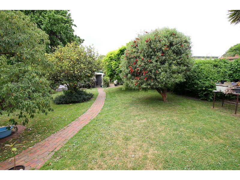 11 Long Street, Leongatha VIC 3953