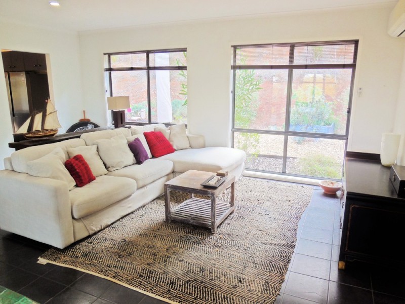 2450 Grandridge Road, Hallston VIC 3953