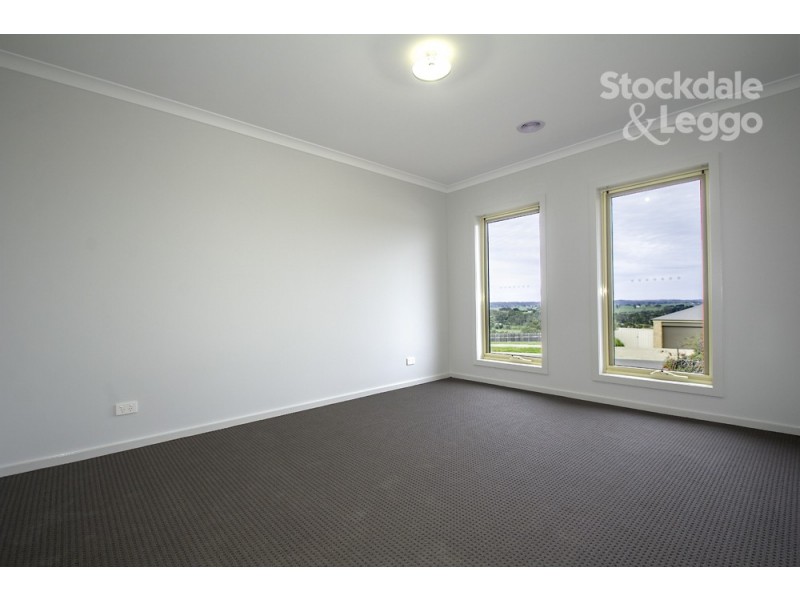 5 Burrows Way, Leongatha VIC 3953