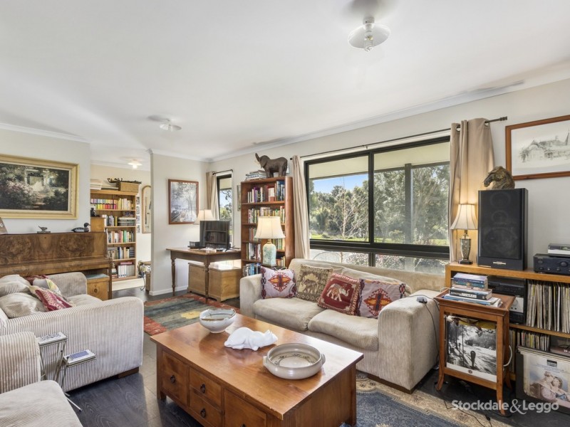 12 Floraston Drive, Leongatha VIC 3953