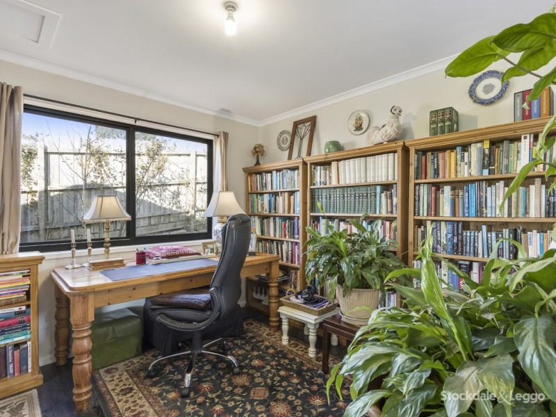 12 Floraston Drive, Leongatha VIC 3953