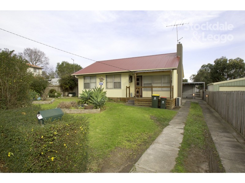 6 Sloan Avenue, Leongatha VIC 3953