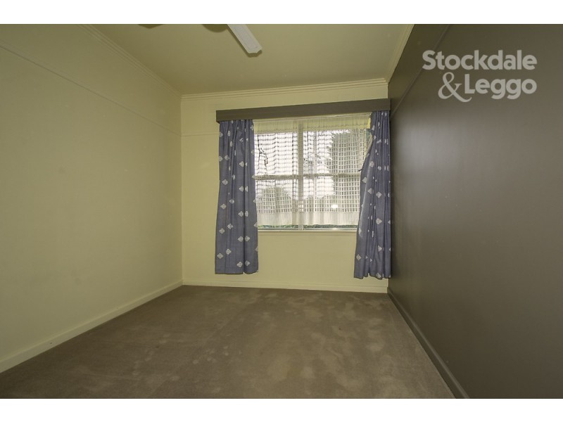 6 Sloan Avenue, Leongatha VIC 3953