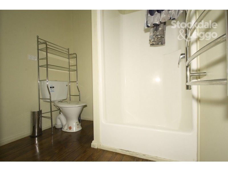 6 Sloan Avenue, Leongatha VIC 3953