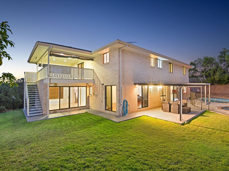 17 Sundown Court, Cashmere QLD 4500