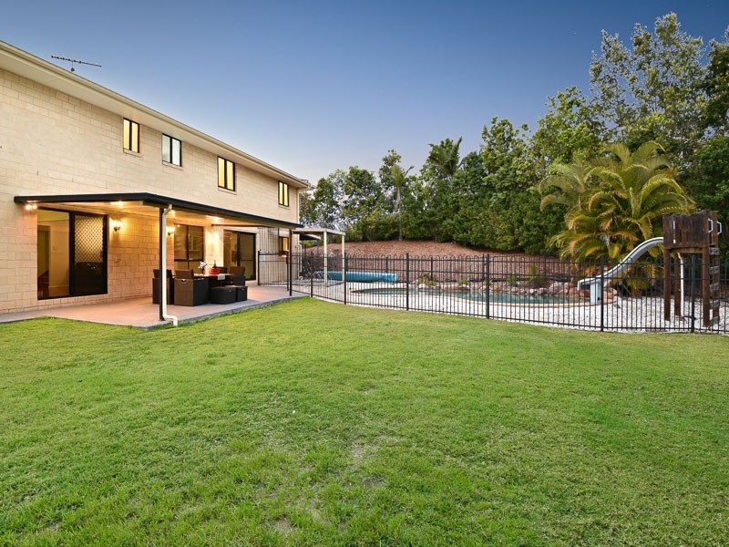 17 Sundown Court, Cashmere QLD 4500