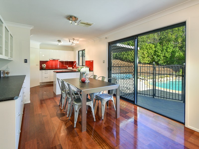 17 Sundown Court, Cashmere QLD 4500