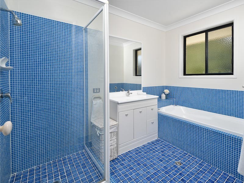 17 Sundown Court, Cashmere QLD 4500