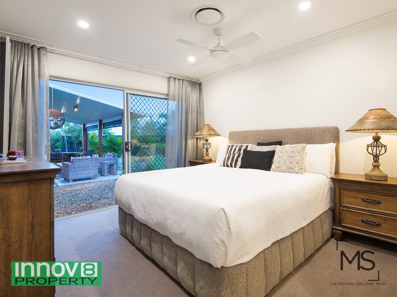 27 Williams Crescent, North Lakes QLD 4509